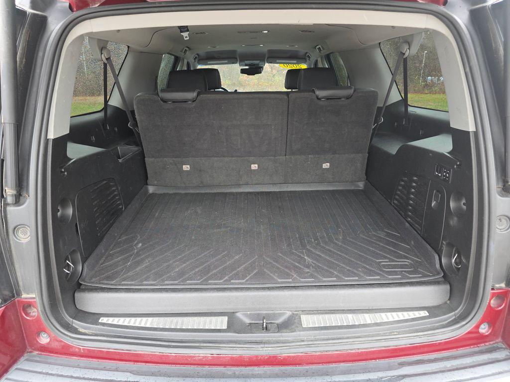 used 2020 GMC Yukon XL car, priced at $29,900