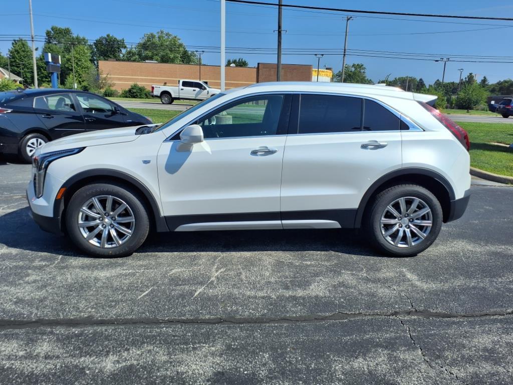 used 2020 Cadillac XT4 car, priced at $23,234
