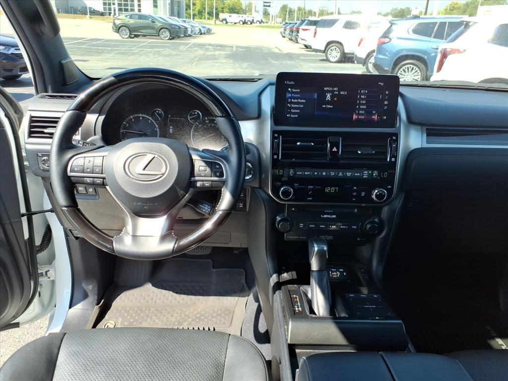 used 2023 Lexus GX 460 car, priced at $55,500