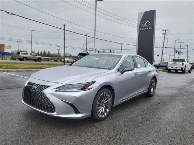 new 2025 Lexus ES 300h car, priced at $54,545