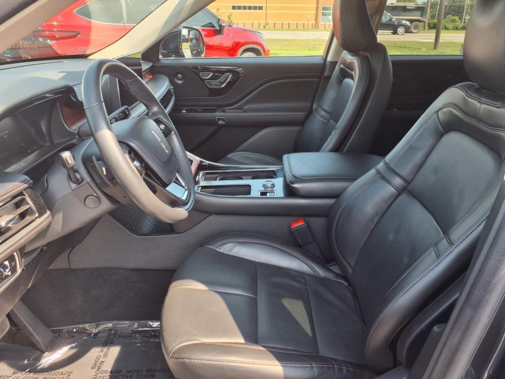 used 2022 Lincoln Aviator car, priced at $45,967