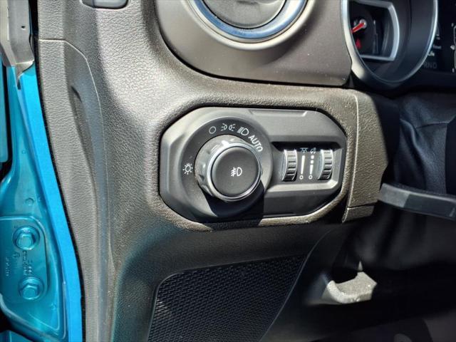 used 2019 Jeep Wrangler Unlimited car, priced at $33,221