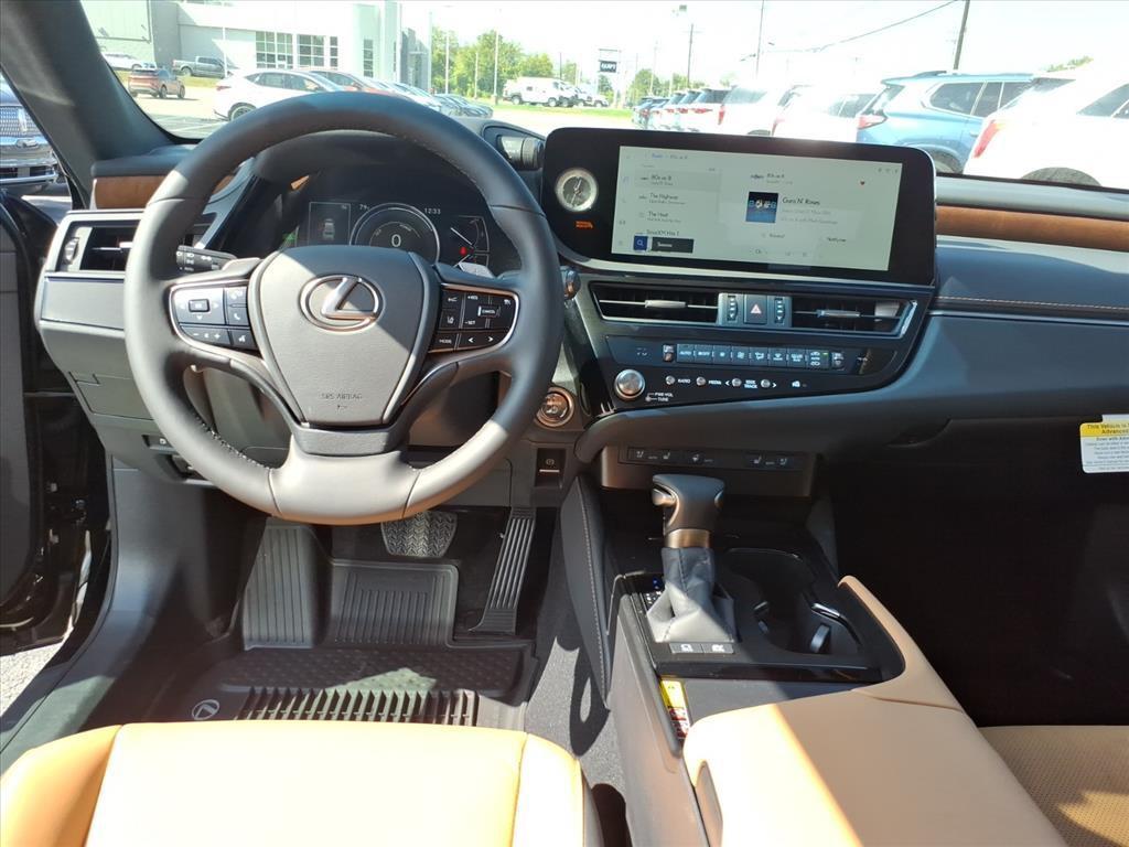 new 2025 Lexus ES 300h car, priced at $50,744