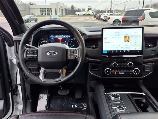 used 2024 Ford Expedition car, priced at $59,925