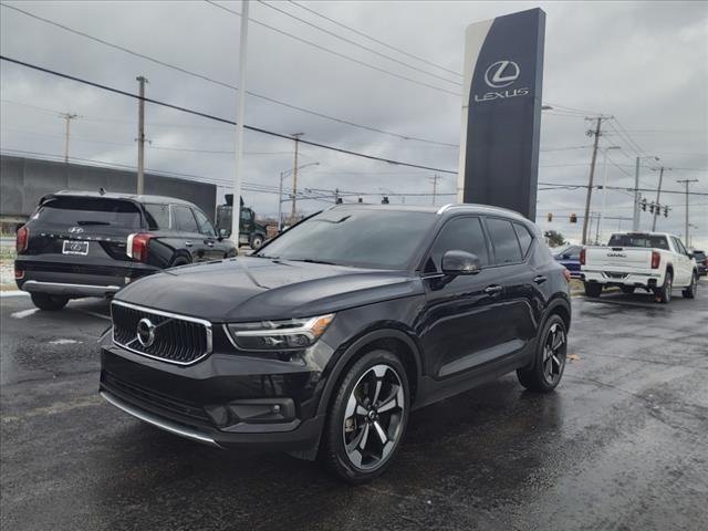 used 2021 Volvo XC40 car, priced at $23,806