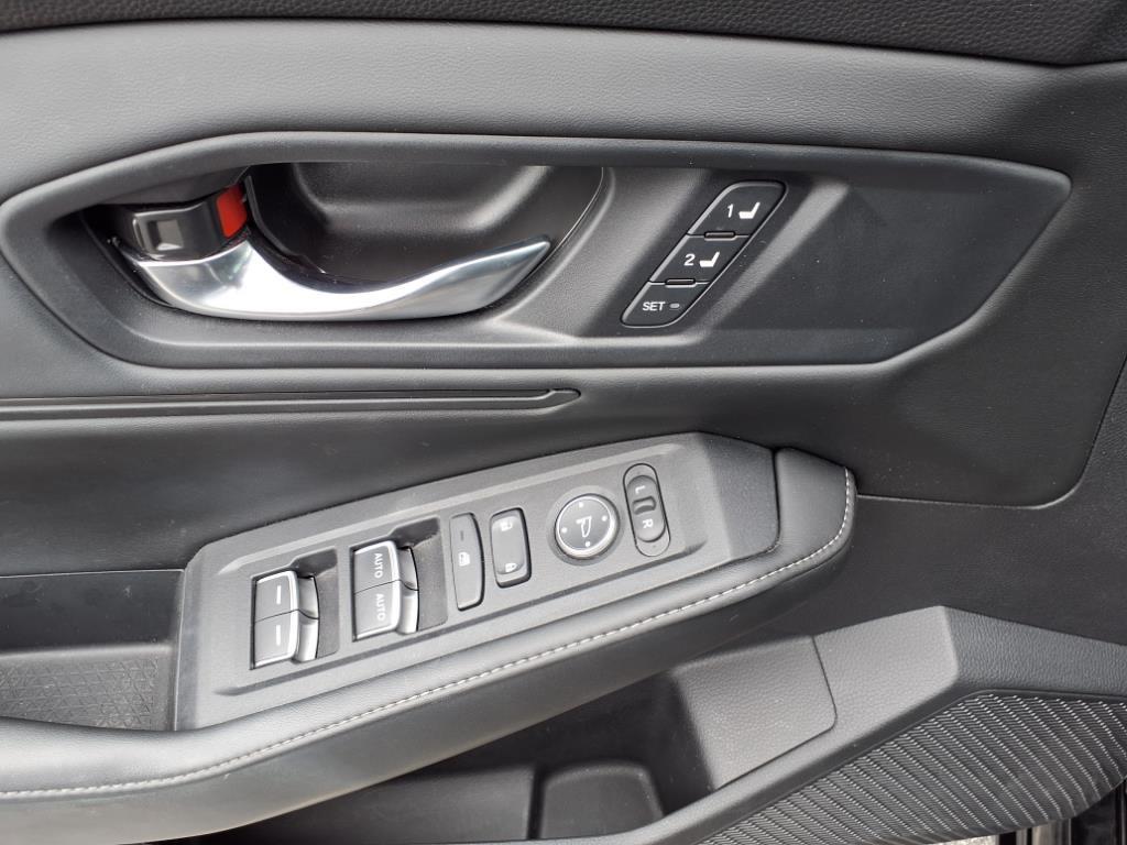 used 2024 Honda Accord Hybrid car, priced at $28,556