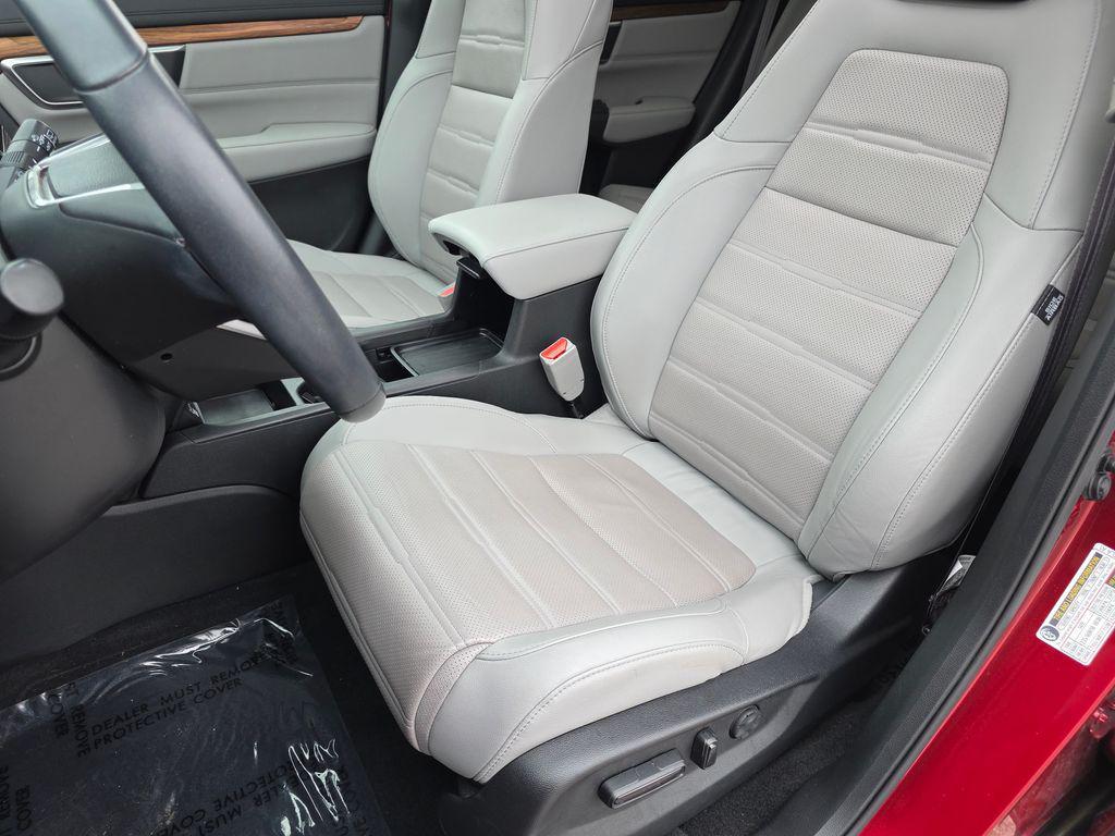 used 2022 Honda CR-V car, priced at $25,900