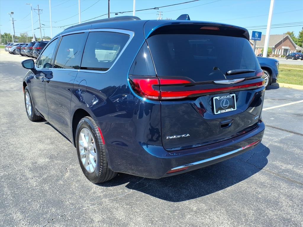 used 2022 Chrysler Pacifica car, priced at $31,000