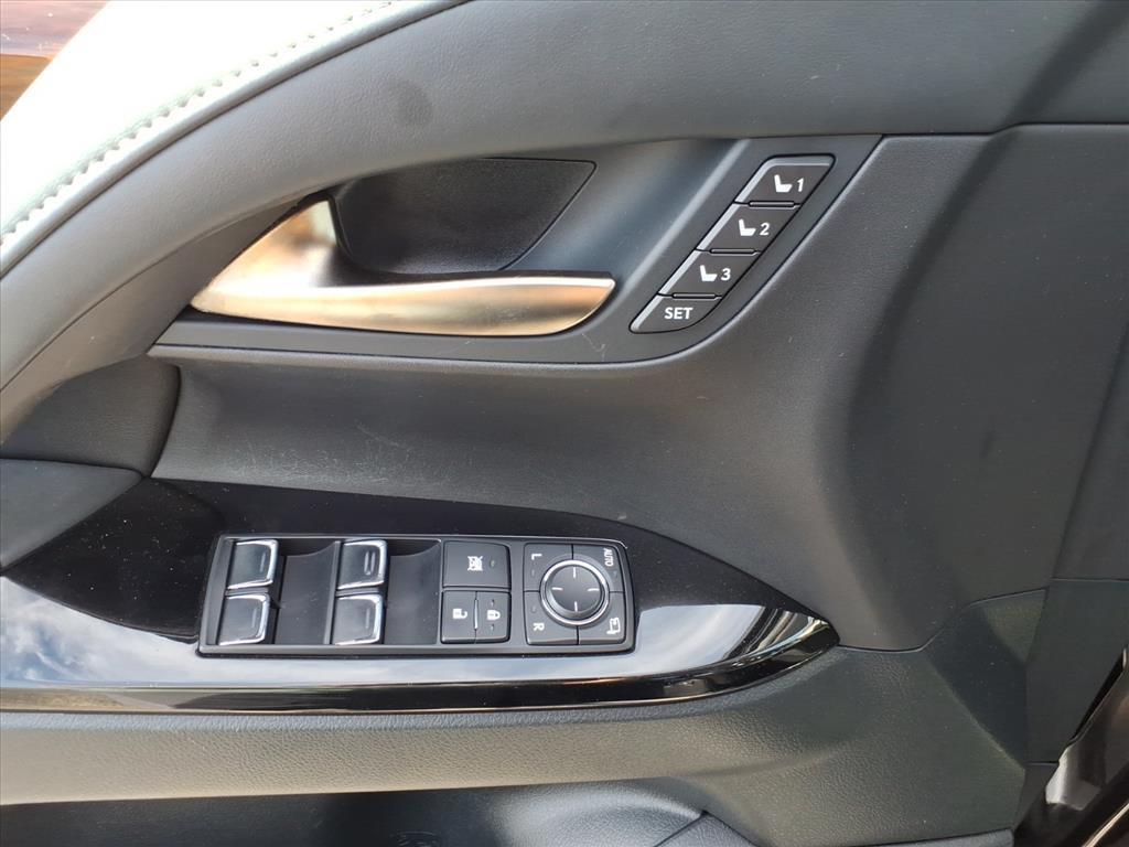 used 2016 Lexus LX 570 car, priced at $44,000