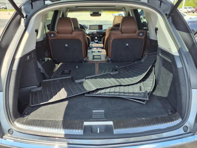 used 2023 Acura MDX car, priced at $45,144