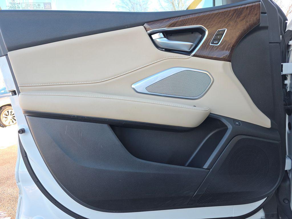 used 2020 Acura RDX car, priced at $25,000