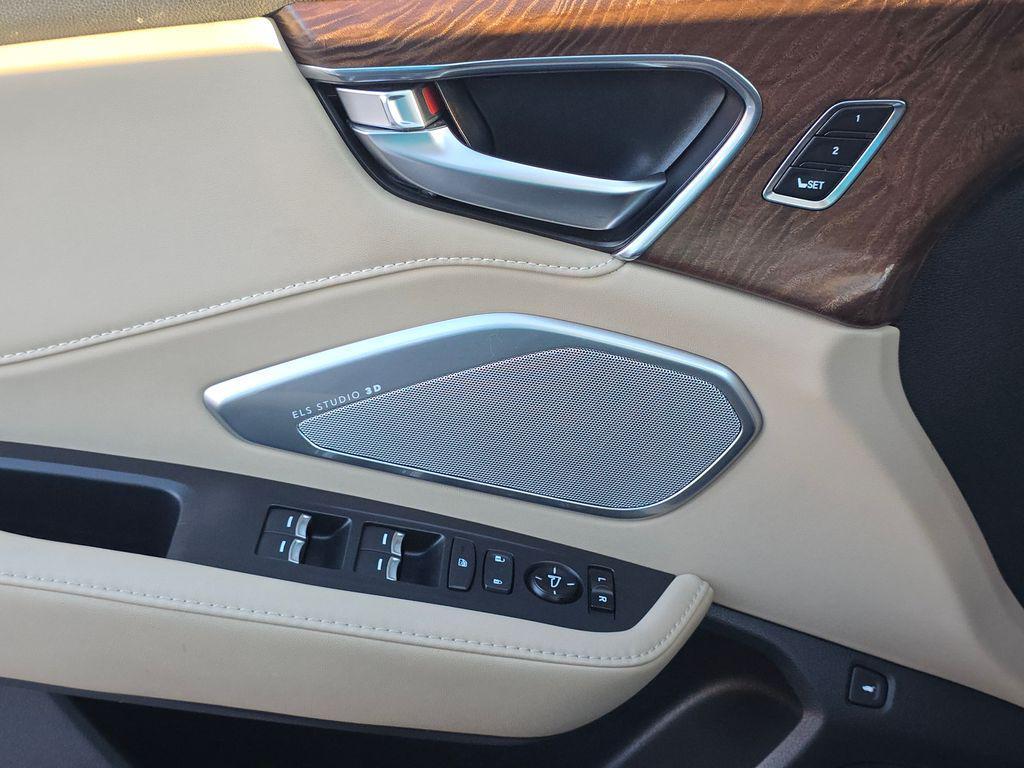 used 2020 Acura RDX car, priced at $25,000