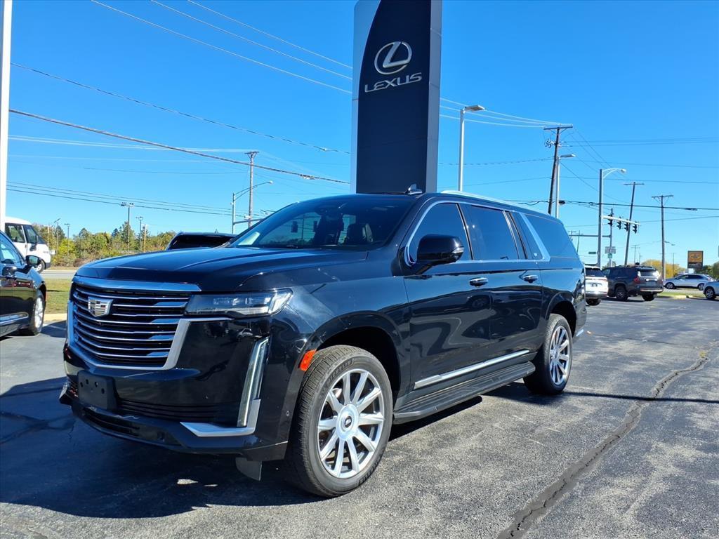 used 2021 Cadillac Escalade ESV car, priced at $54,500