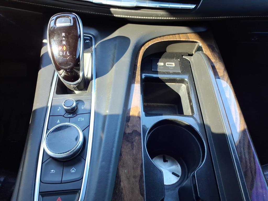 used 2021 Cadillac Escalade ESV car, priced at $54,500