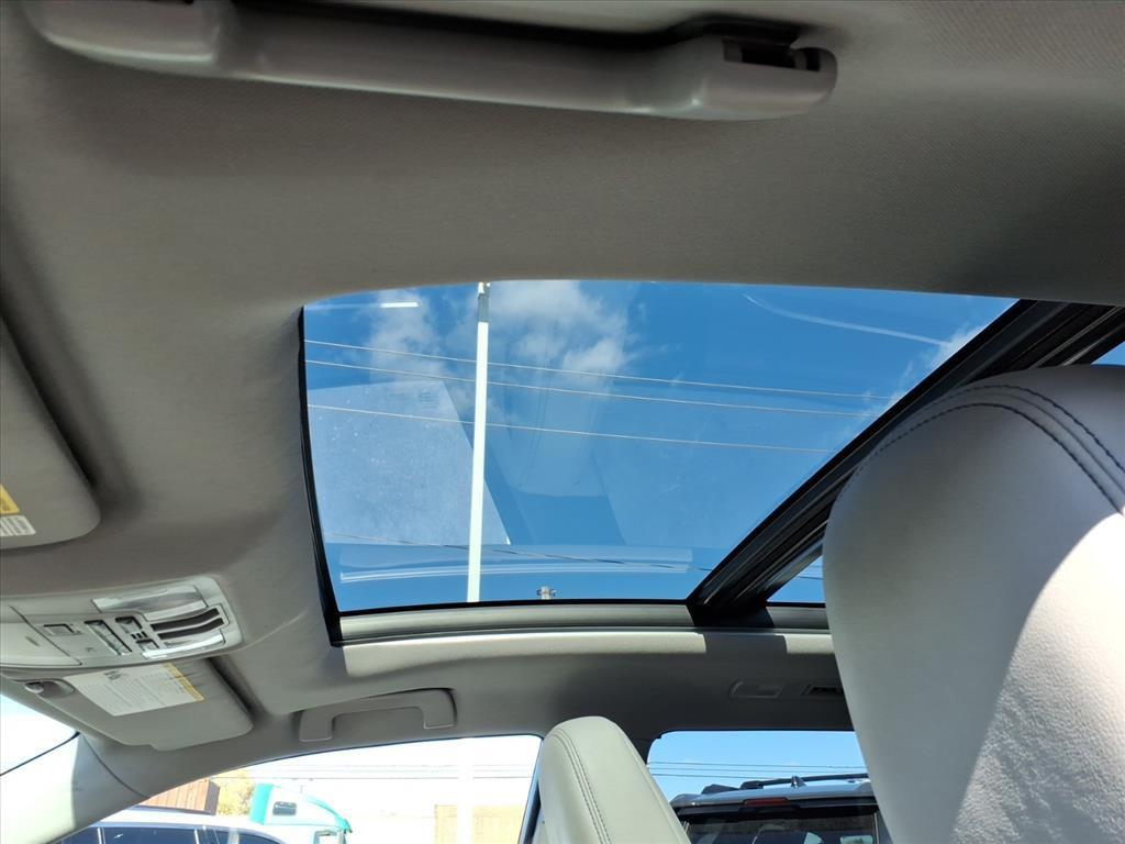 used 2015 Toyota Highlander car, priced at $16,000