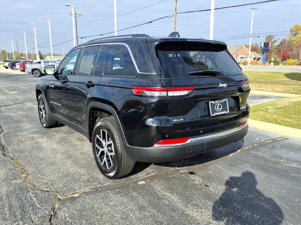 used 2023 Jeep Grand Cherokee car, priced at $29,500
