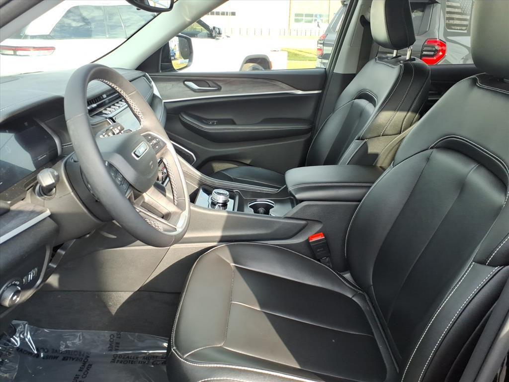 used 2023 Jeep Grand Cherokee car, priced at $29,500