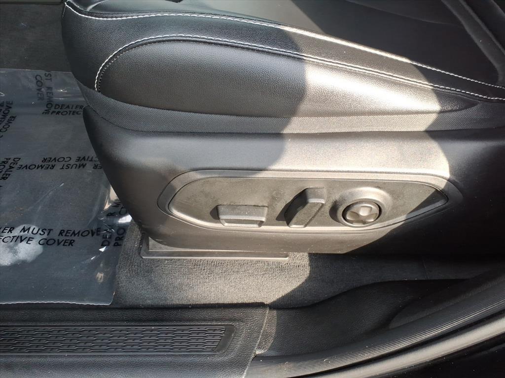 used 2023 Jeep Grand Cherokee car, priced at $30,000