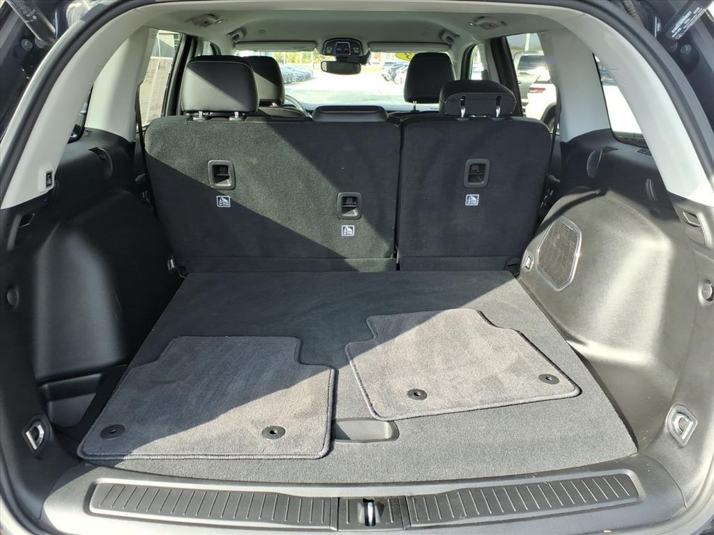 used 2023 Jeep Grand Cherokee car, priced at $30,000