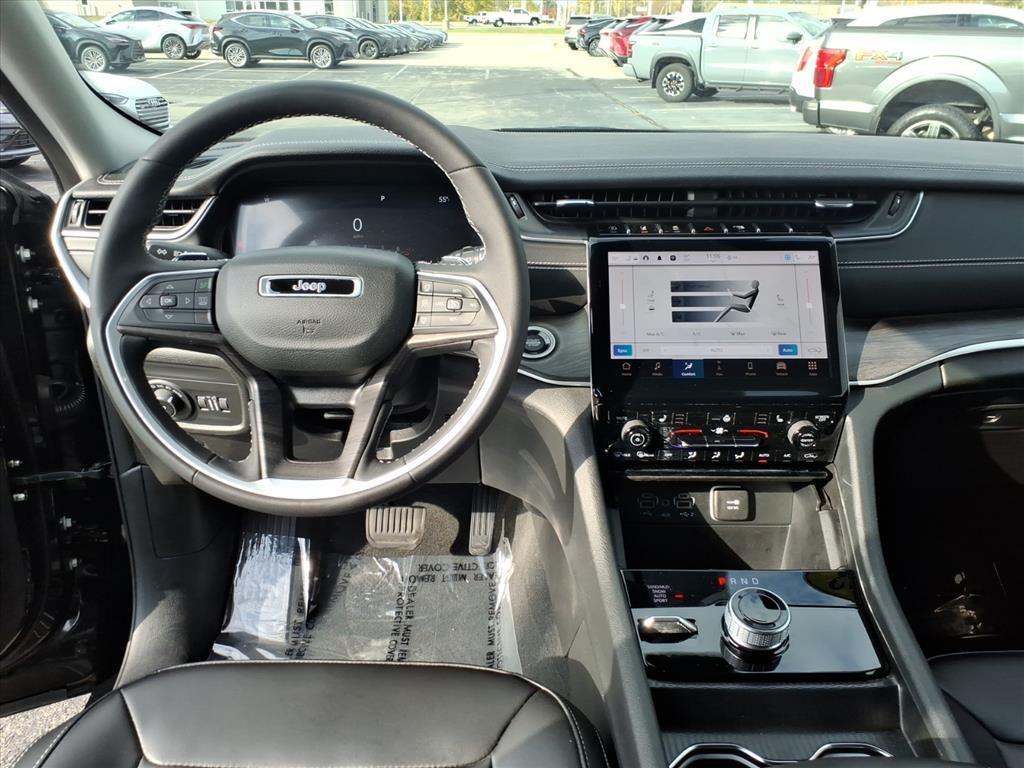 used 2023 Jeep Grand Cherokee car, priced at $29,500