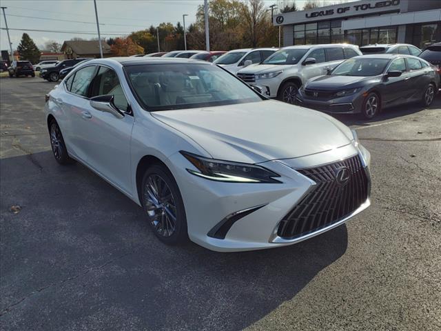 new 2025 Lexus ES 350 car, priced at $54,317