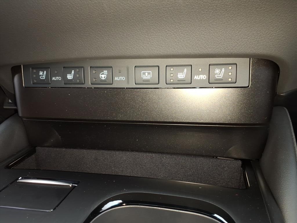 new 2025 Lexus ES 300h car, priced at $56,950