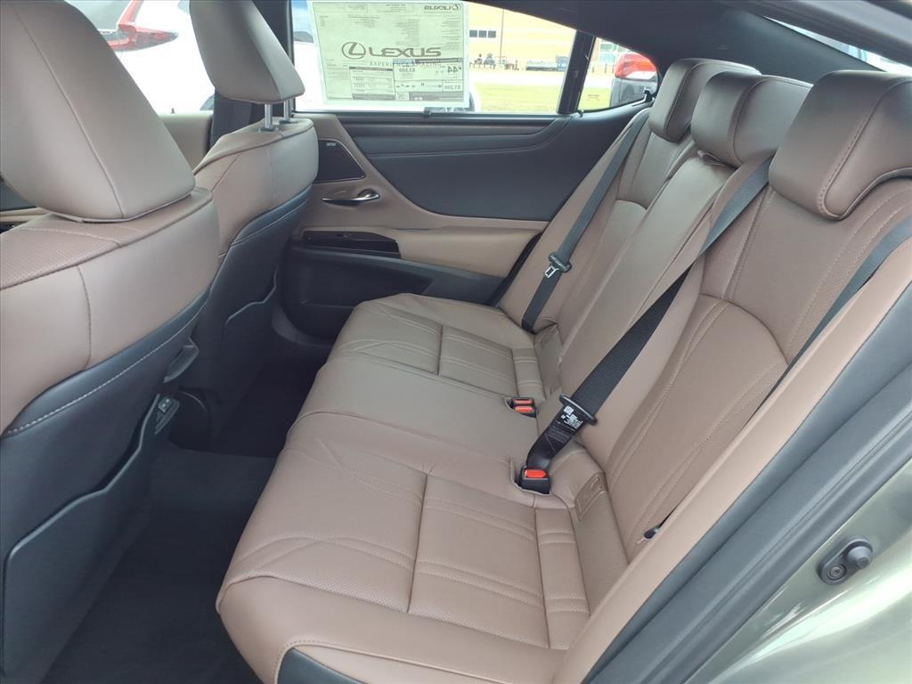 new 2025 Lexus ES 300h car, priced at $56,950