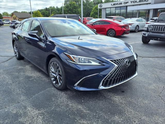 new 2025 Lexus ES 350 car, priced at $54,340