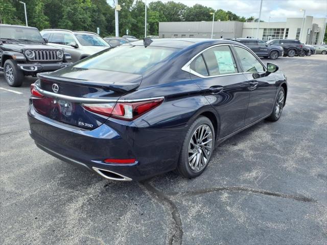 new 2025 Lexus ES 350 car, priced at $54,340