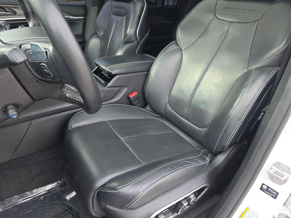 used 2022 Jeep Grand Cherokee car, priced at $30,000