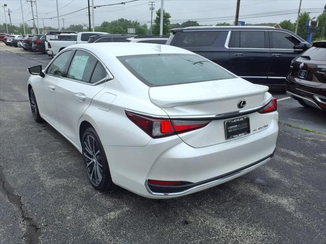 used 2022 Lexus ES 250 car, priced at $33,701