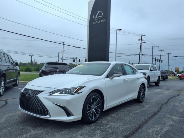 used 2022 Lexus ES 250 car, priced at $34,195