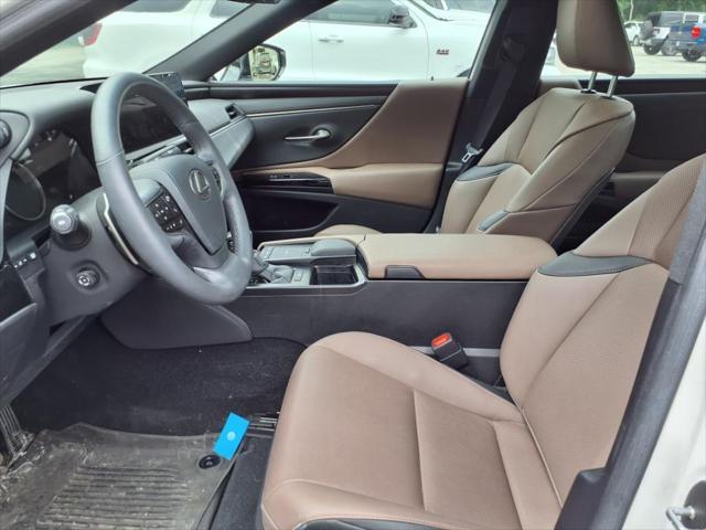 used 2022 Lexus ES 250 car, priced at $33,702