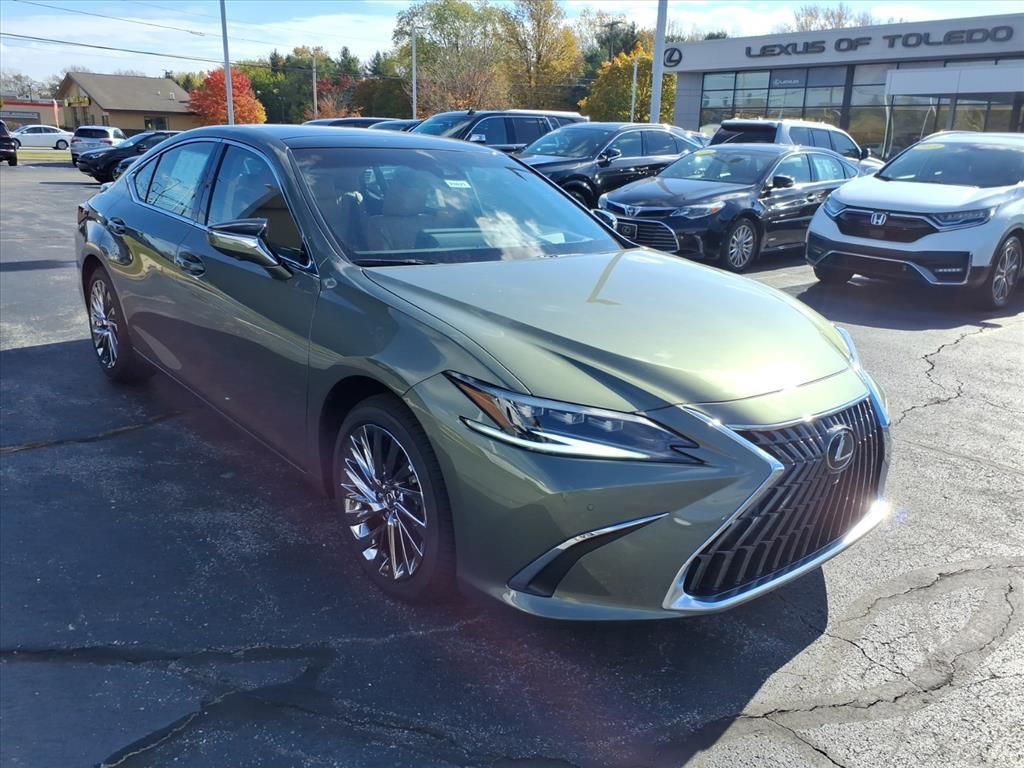 new 2025 Lexus ES 350 car, priced at $56,275