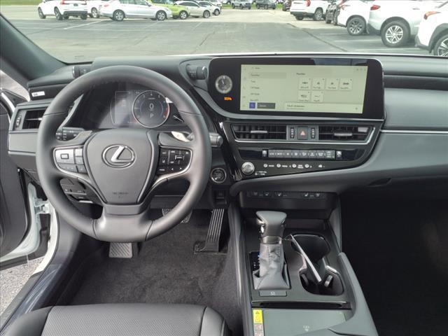 used 2024 Lexus ES 350 car, priced at $50,165