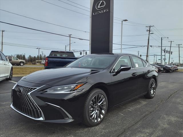 new 2024 Lexus ES 300h car, priced at $56,605