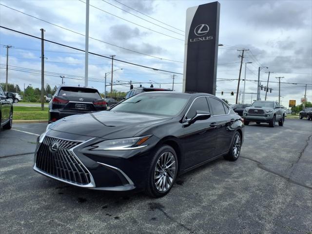 used 2024 Lexus ES 300h car, priced at $51,590
