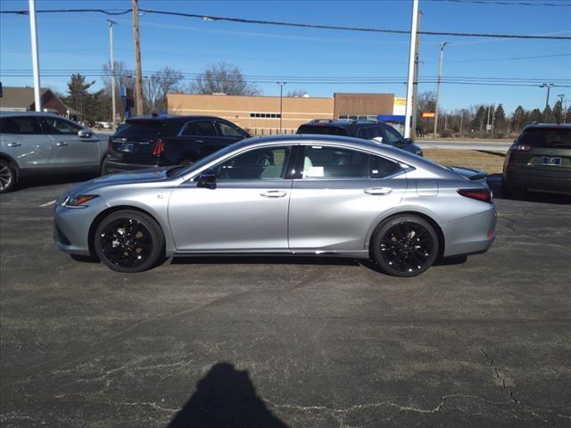 new 2025 Lexus ES 350 car, priced at $55,599