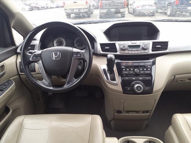 used 2013 Honda Odyssey car, priced at $7,260