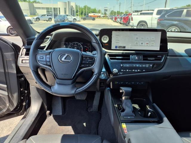 used 2024 Lexus ES 350 car, priced at $50,941