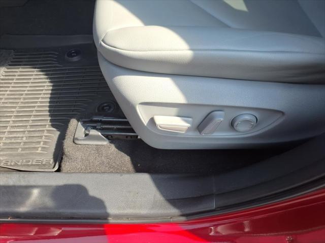 used 2023 Toyota Highlander car, priced at $38,436