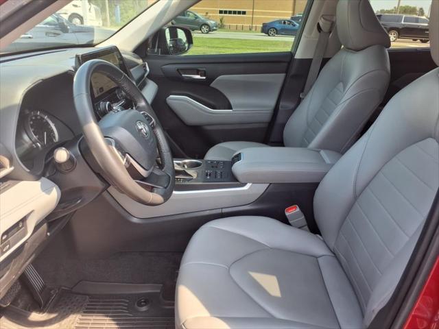 used 2023 Toyota Highlander car, priced at $38,436