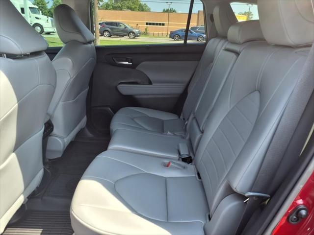 used 2023 Toyota Highlander car, priced at $38,436
