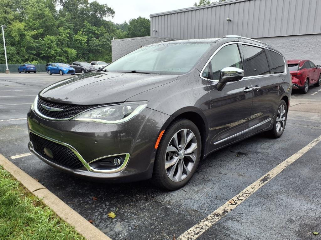 used 2020 Chrysler Pacifica car, priced at $25,138
