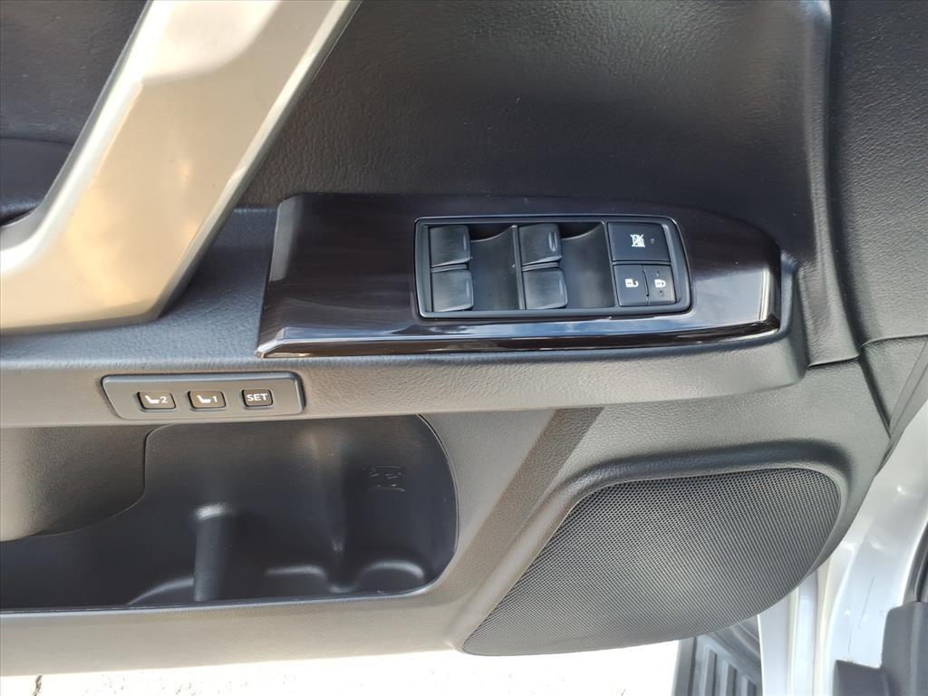 used 2014 Lexus GX 460 car, priced at $22,500