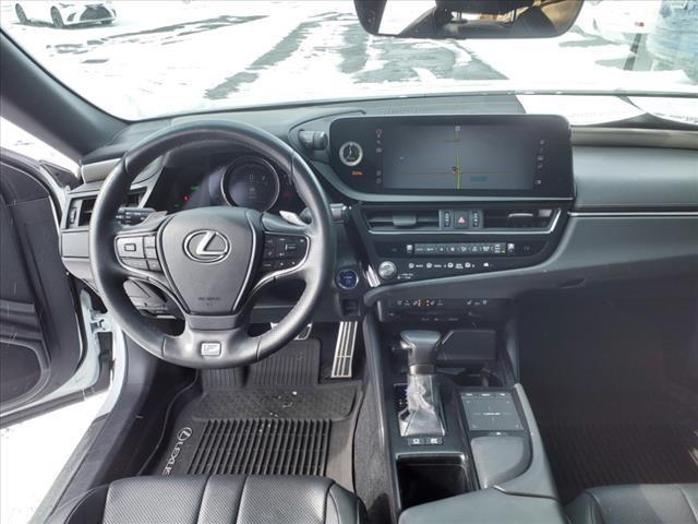 used 2022 Lexus ES 300h car, priced at $35,744