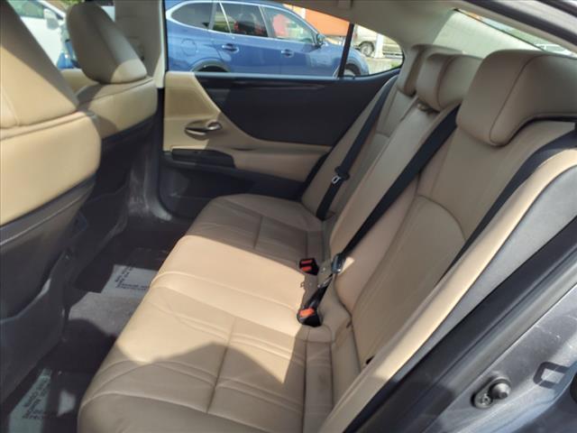 used 2021 Lexus ES 350 car, priced at $31,050