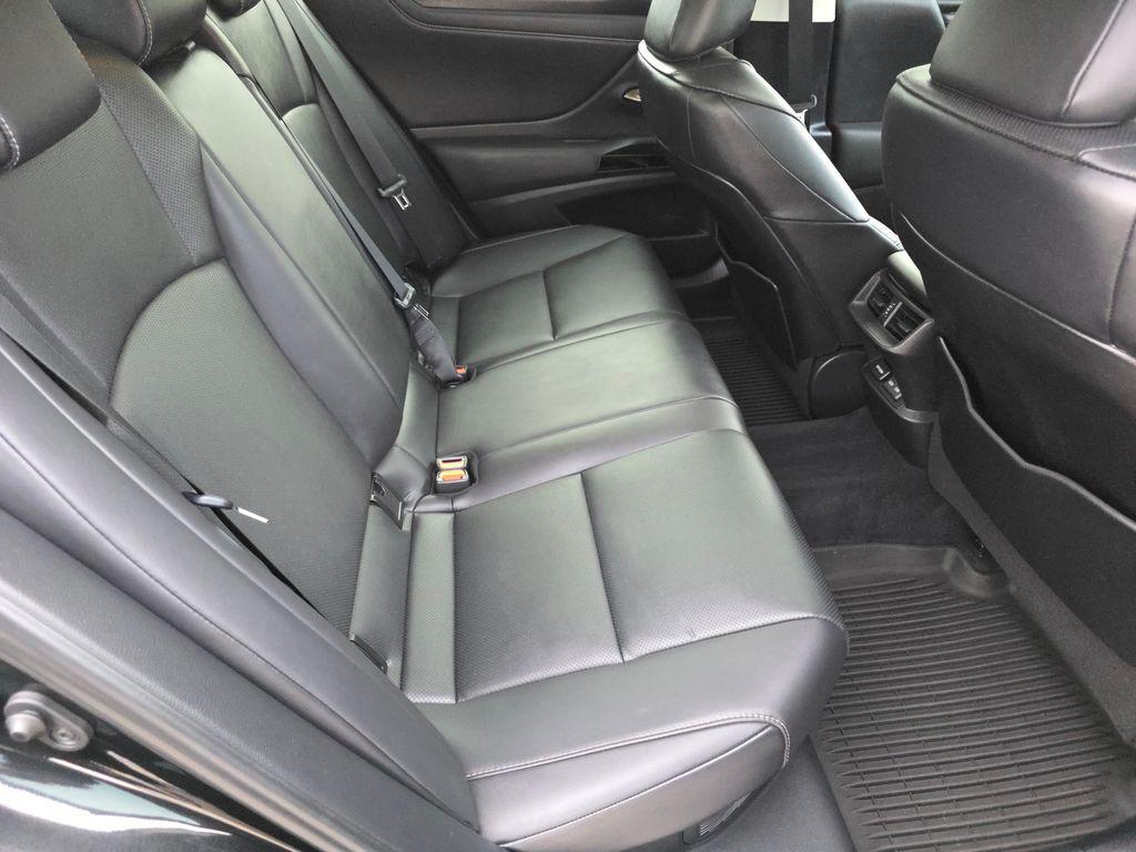 used 2023 Lexus ES 300h car, priced at $34,000