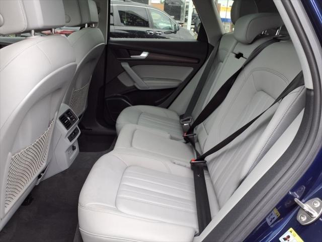 used 2021 Audi Q5 car, priced at $27,104
