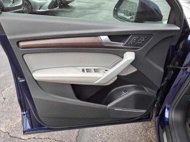 used 2021 Audi Q5 car, priced at $27,104